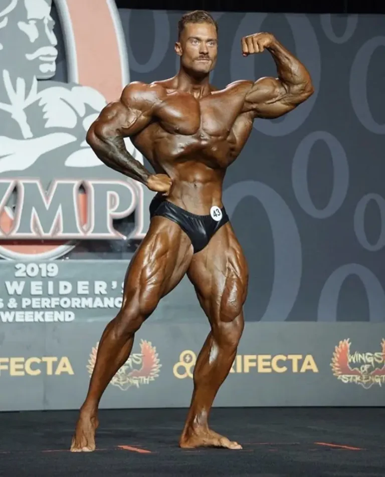 is chris bumstead natural